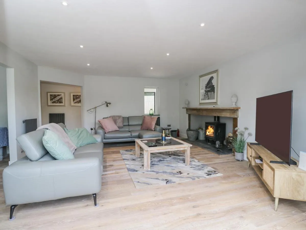 Holiday home Greystones Villa Gloucester